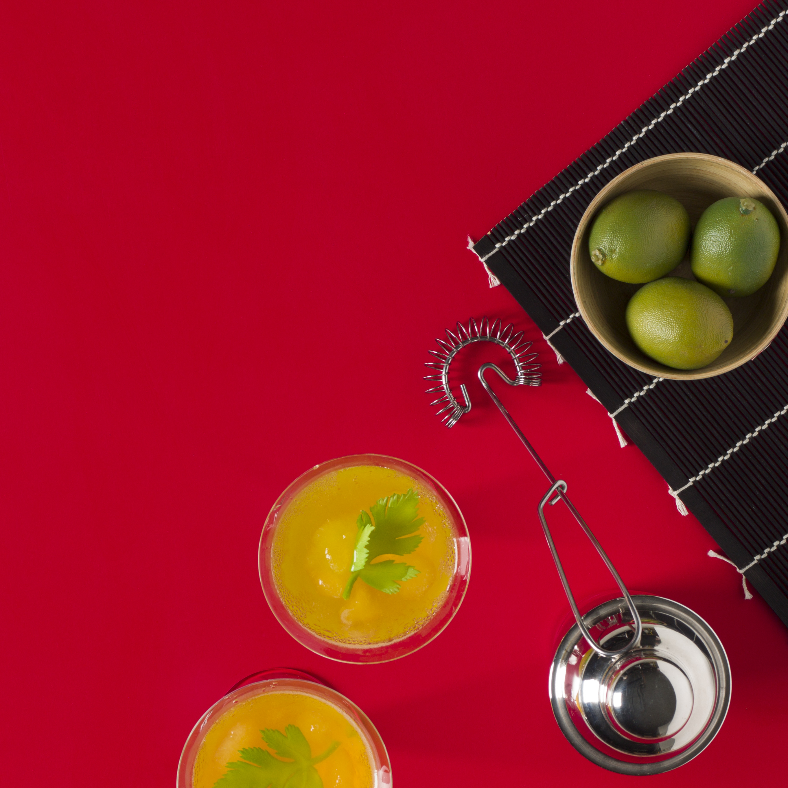 COLORS + Series Happy Red: Placas de Superficie Sólida 